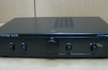 Low price integrated amp-preamp