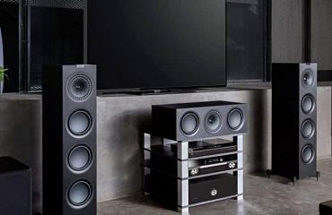 High-end floorstanding speakers